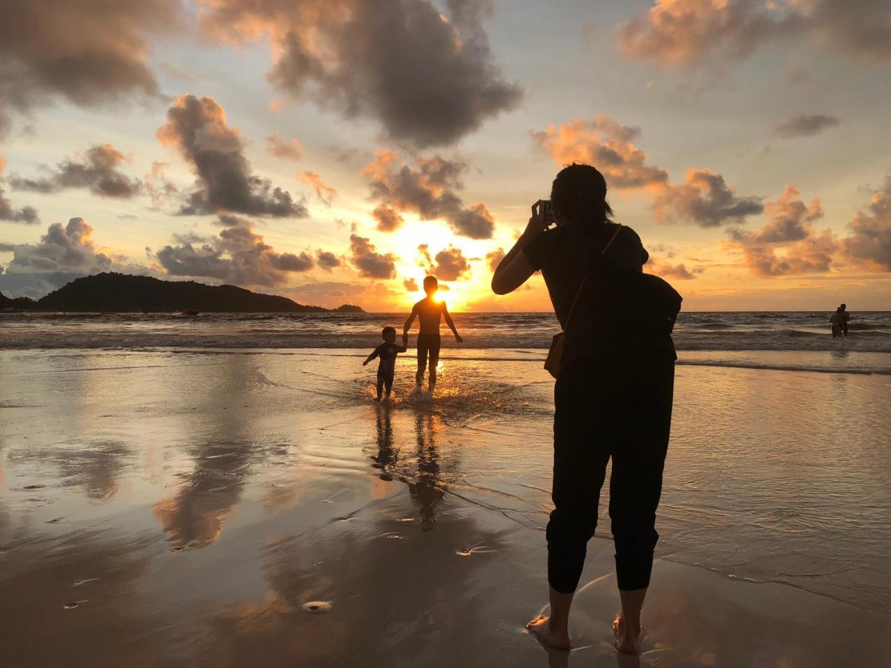 아이 앰 오 텔 호텔 Patong 외부 사진